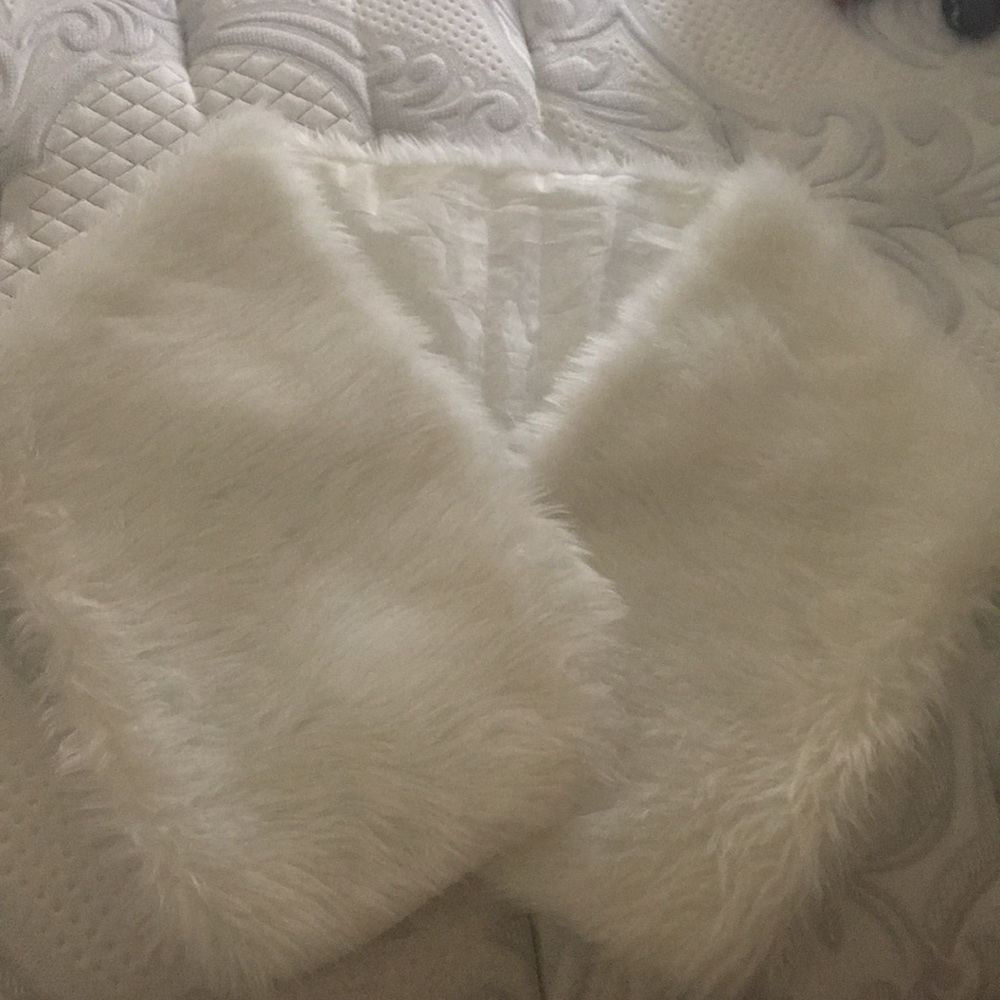 White fur shall